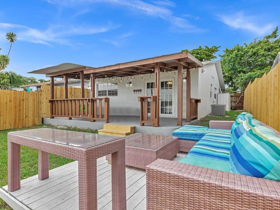 Supervilla - Lakefront - Sunsets, Kayaks, Grill Fort Lauderdale Luaran gambar